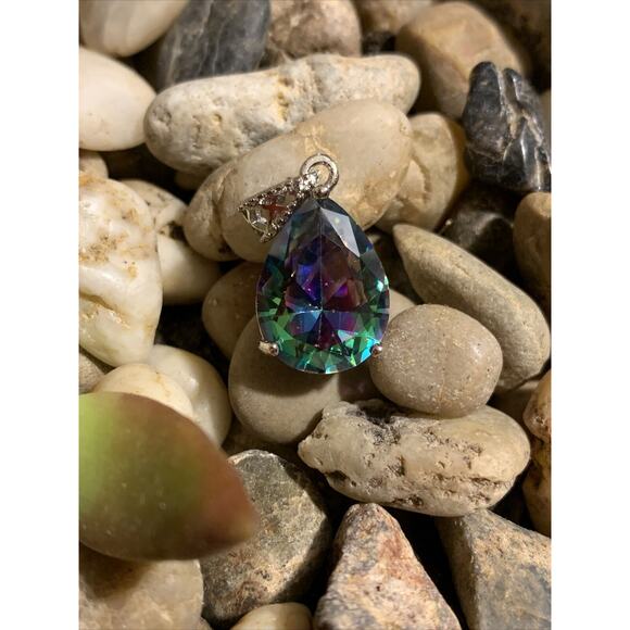 Fire Mystic Topaz Pear Dangle Pendant‎ NEW - Picture 1 of 3